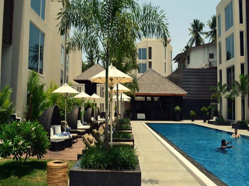 Hard Rock Hotel Goa Calangute Exterior foto The pool at the hotel